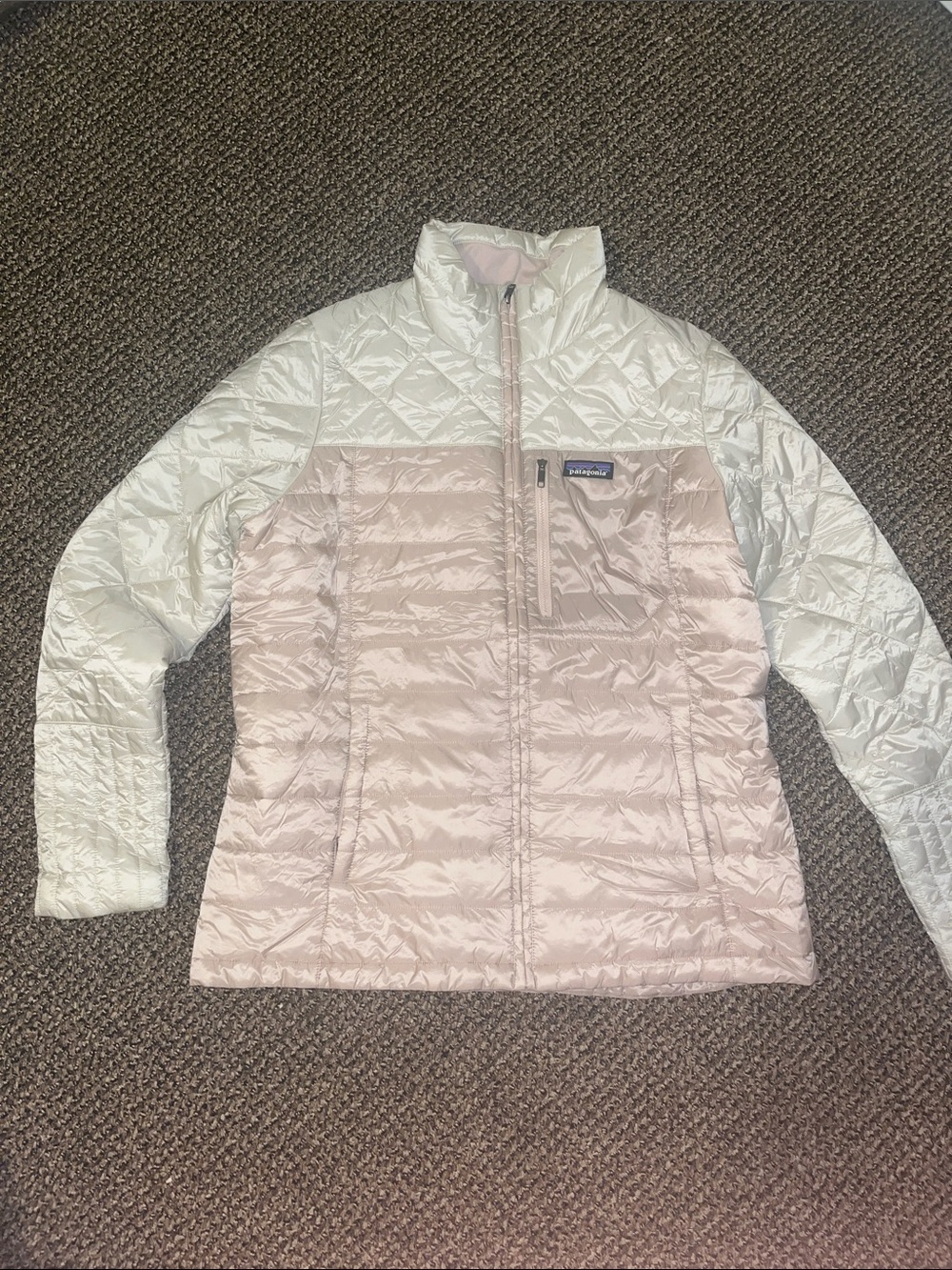 Patagonia Women's Two-Tone Quilted Puffer Jacket in Light Pink & White
